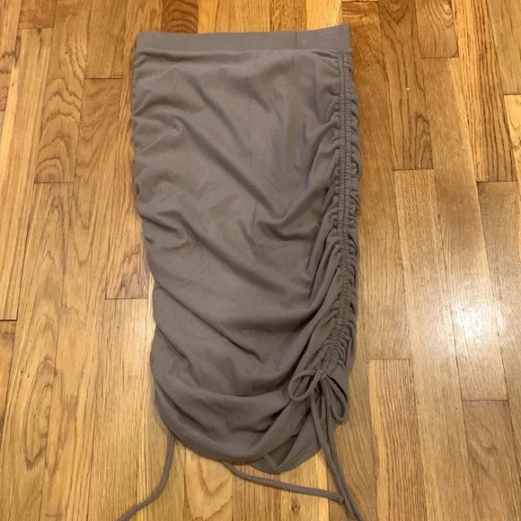 NWT Steve Madden Bb Dakota Cinch by Cinch Skirt in Toffee - Picture 7 of 8